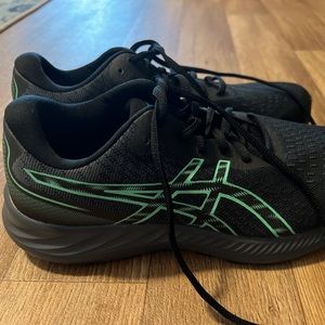 ASICS Gel Excite 9 rare black and green
